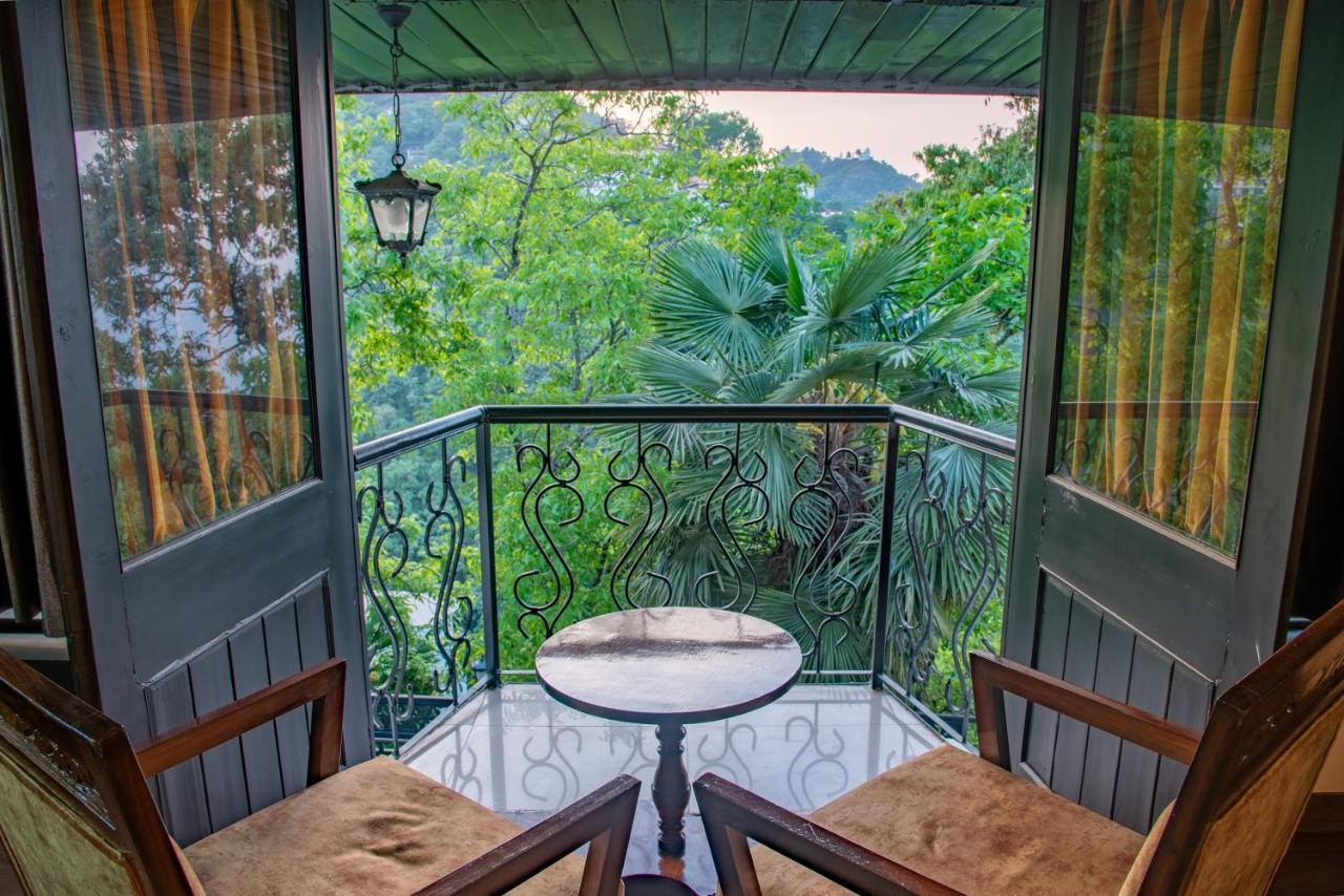 Ilbert Manor Hotel Mussoorie Exterior photo