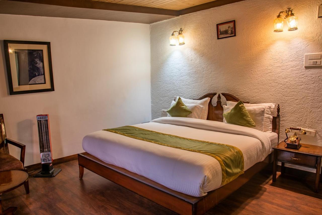 Ilbert Manor Hotel Mussoorie Exterior photo