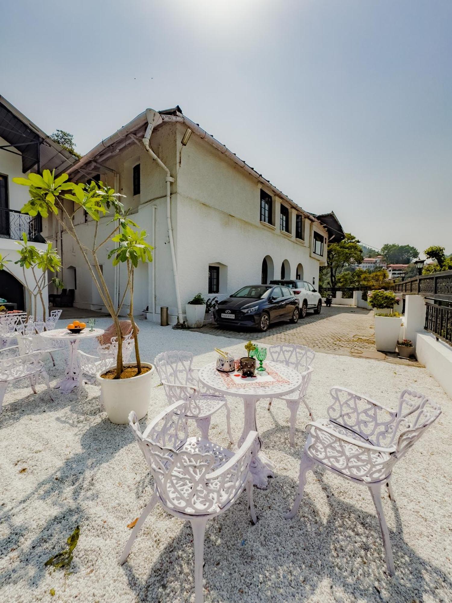 Ilbert Manor Hotel Mussoorie Exterior photo